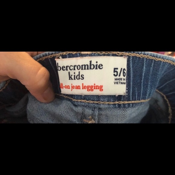 Abercrombie and Fitch Girls Jeggings size 5/6 - Picture 3 of 4